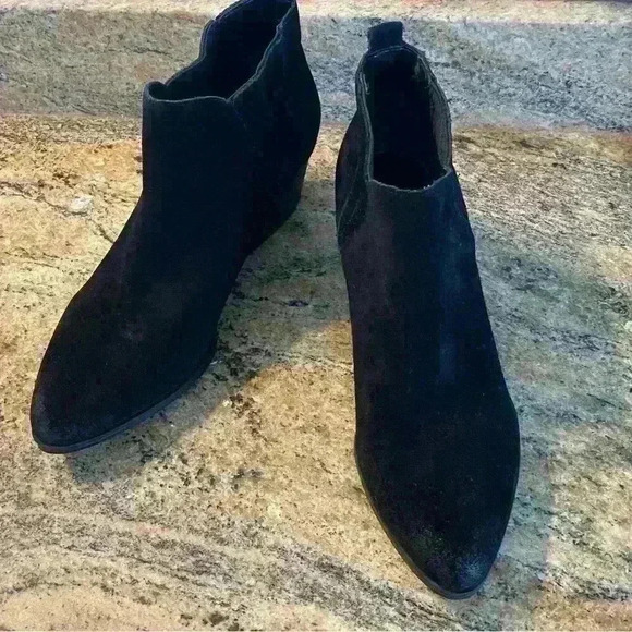 Women's CROWN VINTAGE Leio Black Leather Ankle Western Block Heel Boots 8 - Picture 13 of 16